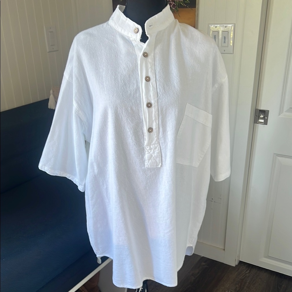 White Men's Shirt
Cotton Travel Wear
Pre Shrunk
Made in USA